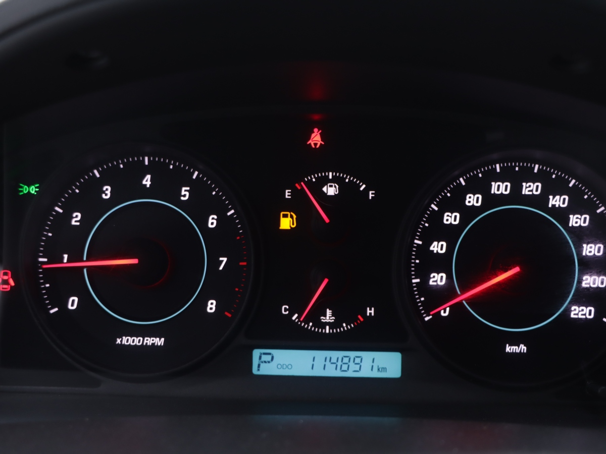 Chevrolet Captiva 2012 car image #8