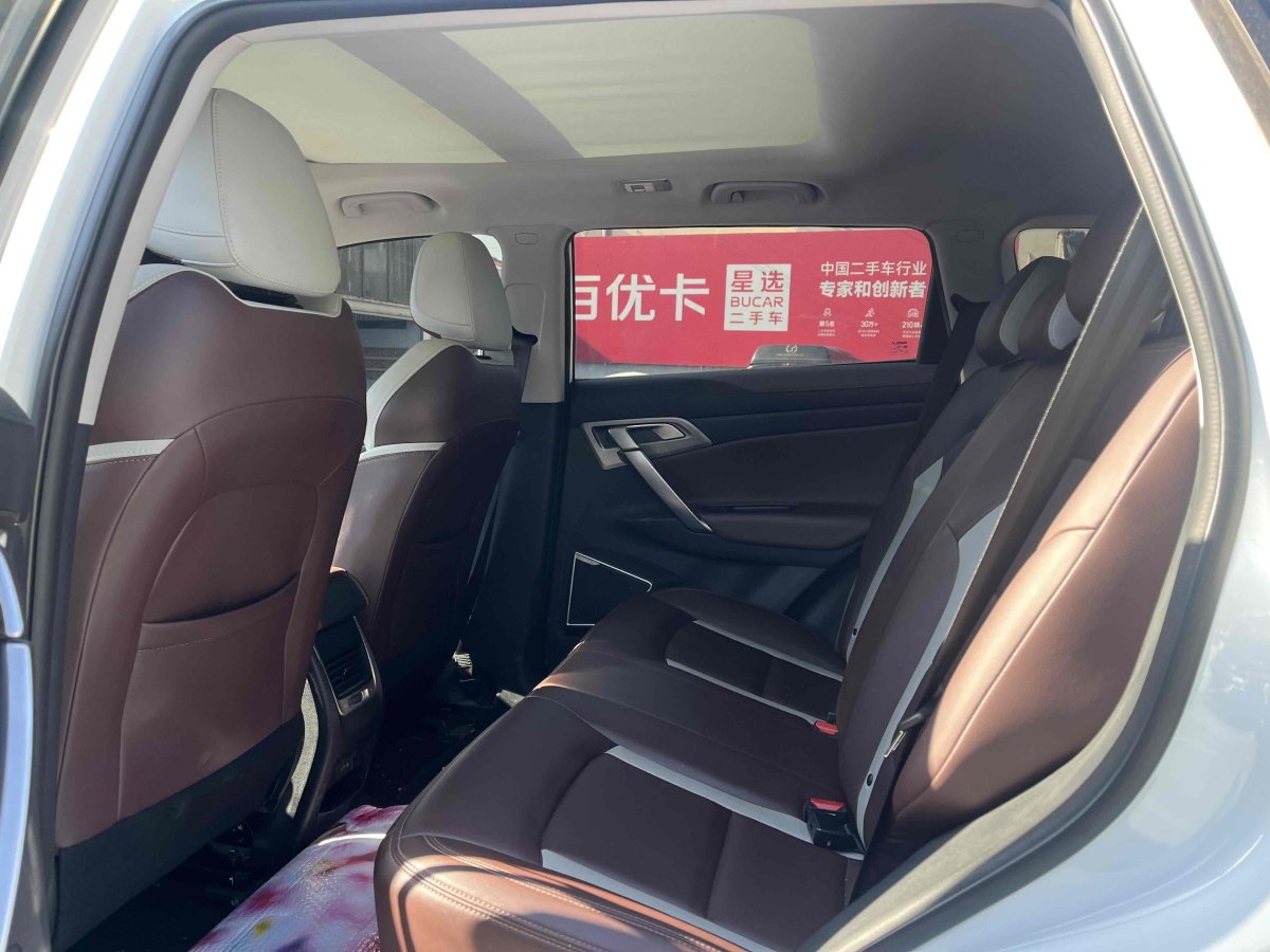 GEELY Boyue 2022 car image #8
