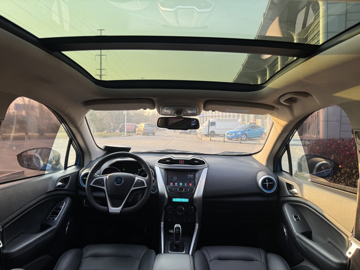 BYD Yuan New Energy 2019 car image #8