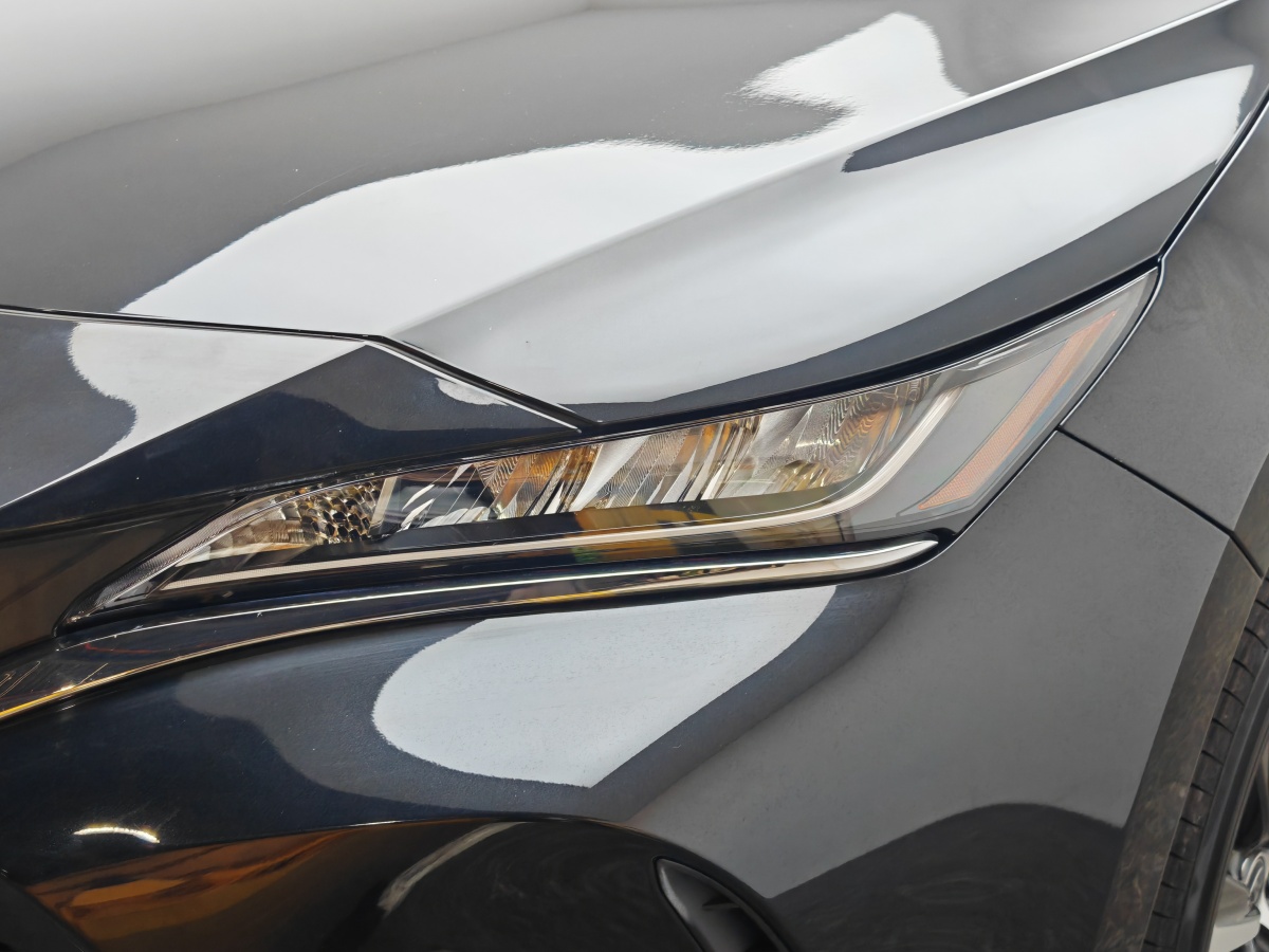 Toyota Harrier 2022 car image #8