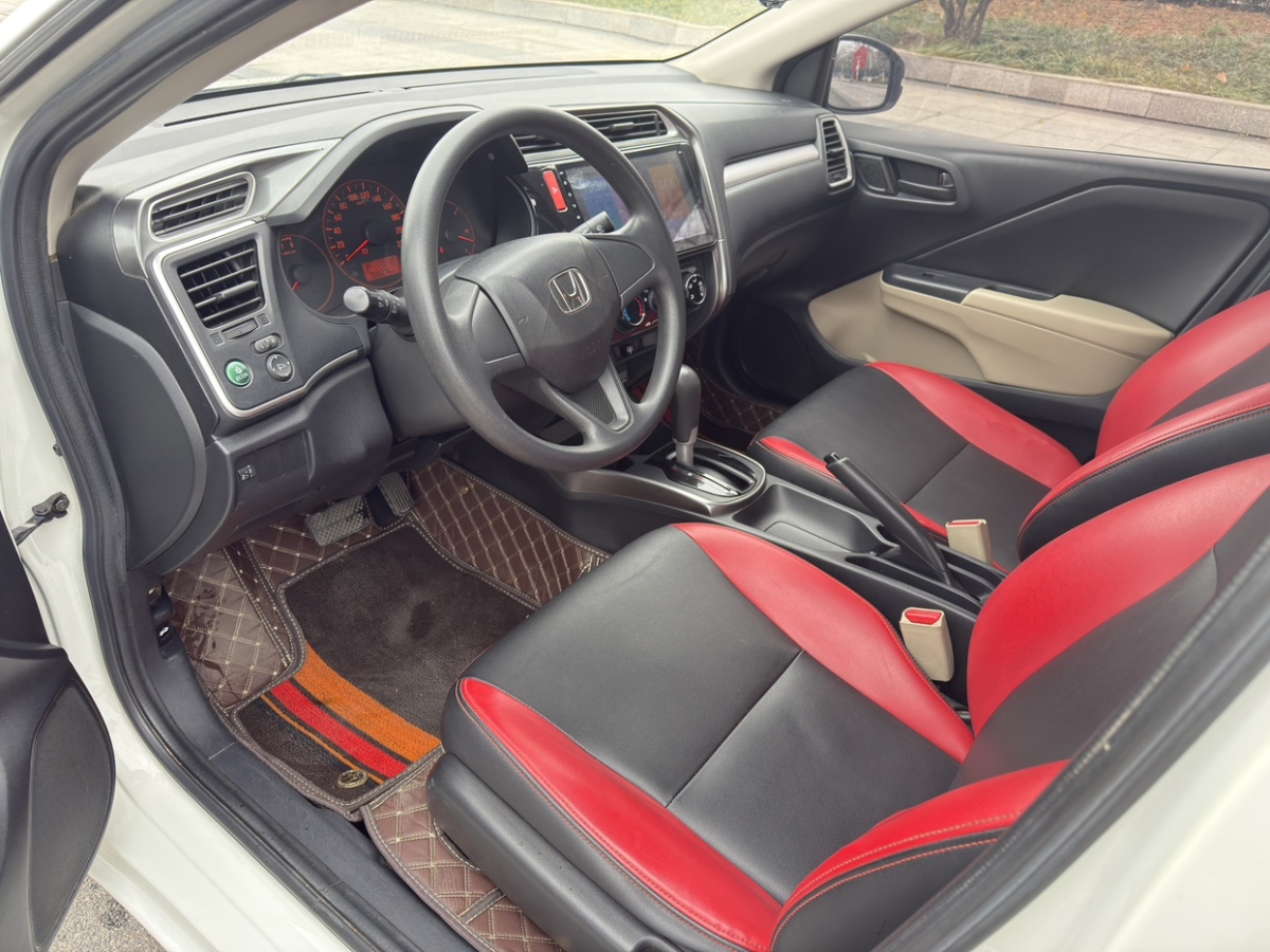 Honda Greiz 2017 #8 Honda Greiz 2017 صورة سيارة #8