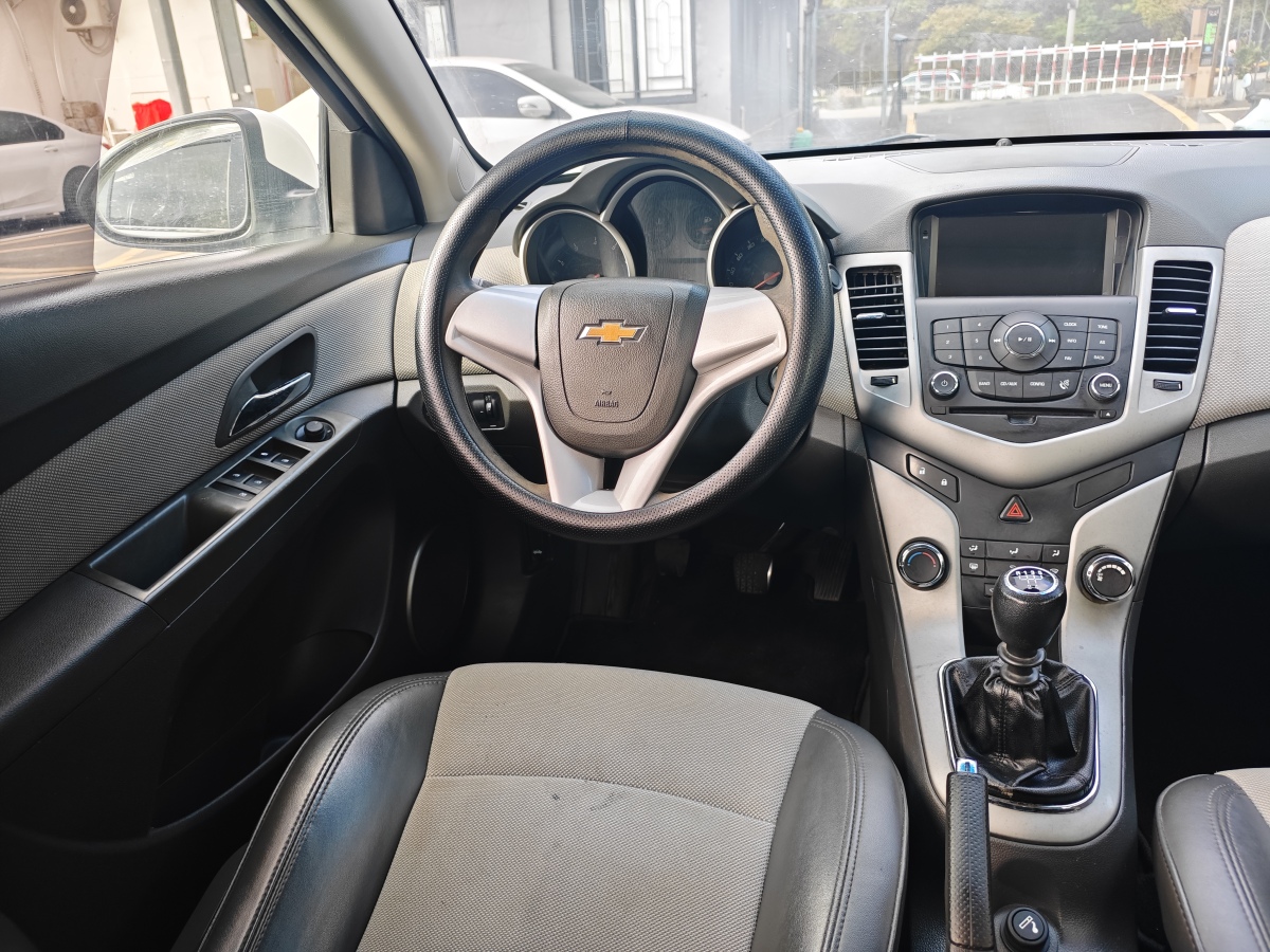 Chevrolet Cruze 2014 car image #8