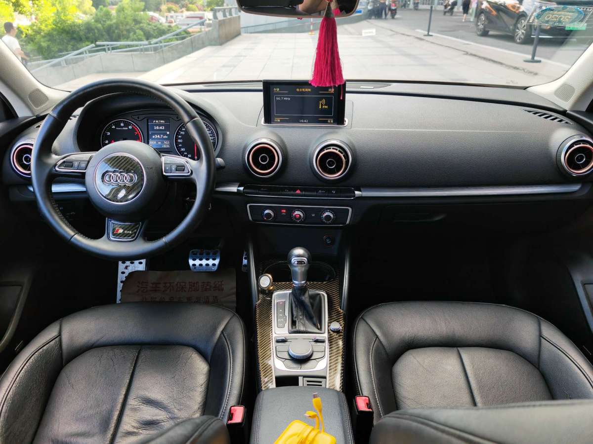 Audi A3 2016 car image #8
