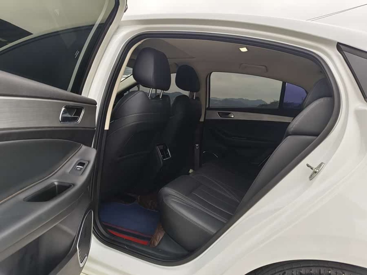 Chery Arrizo 5 Plus 2021 immagine di auto #8