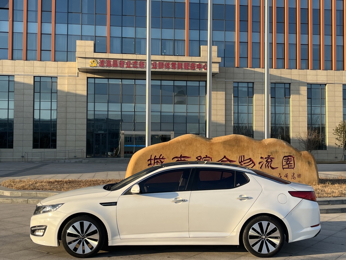 Kia 2012 car image #8