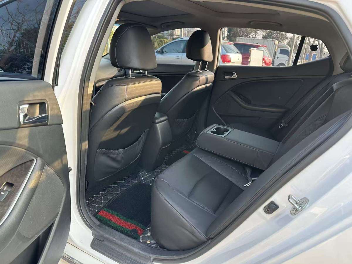 Kia K5 2014 car image #8