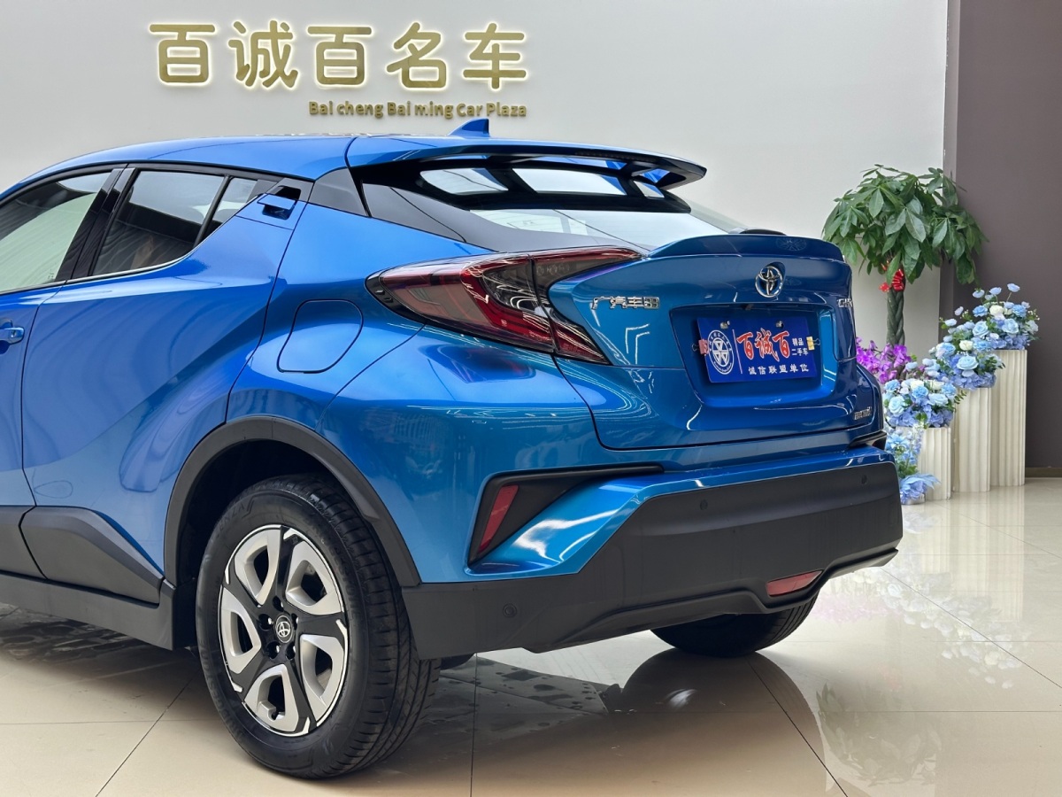 Toyota C-HR EV 2021 immagine di auto #8