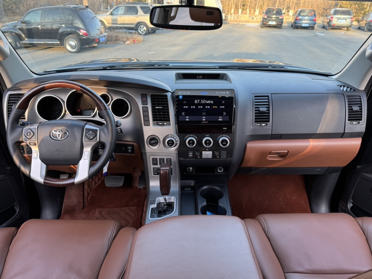 Toyota Sequoia 2015 #8 Toyota Sequoia 2015 immagine di auto #8