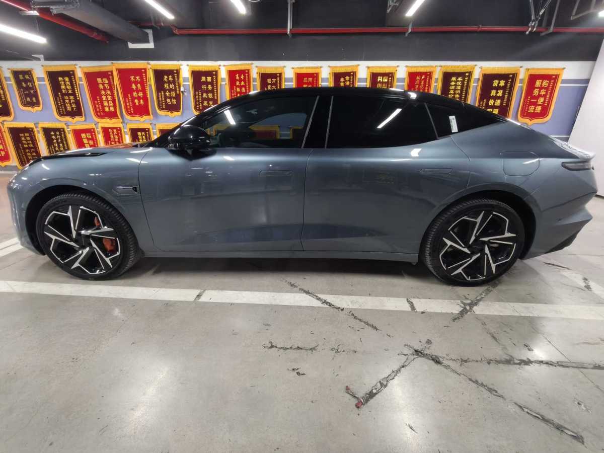 Lynk & Co Z10 2024 car image #8