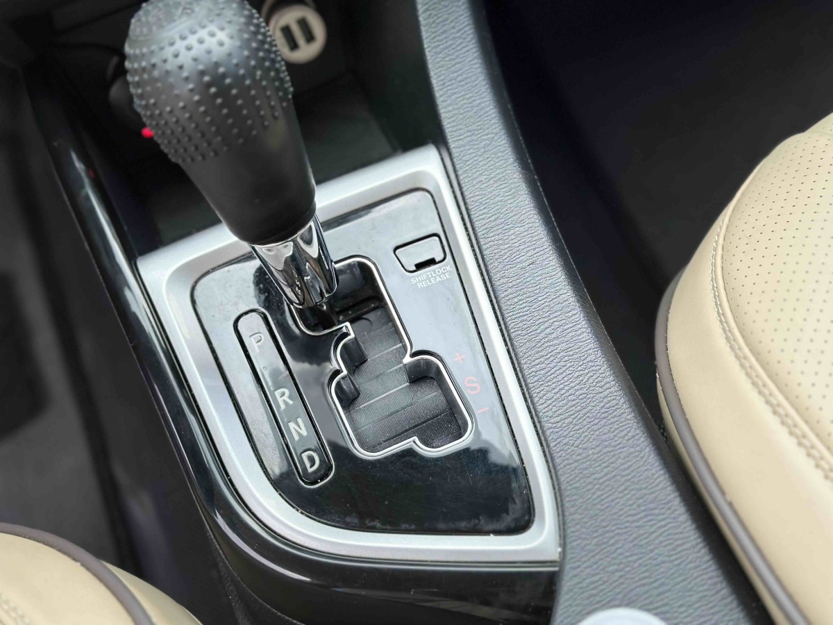 Changan 2016 #8 Changan 2016 car image #8