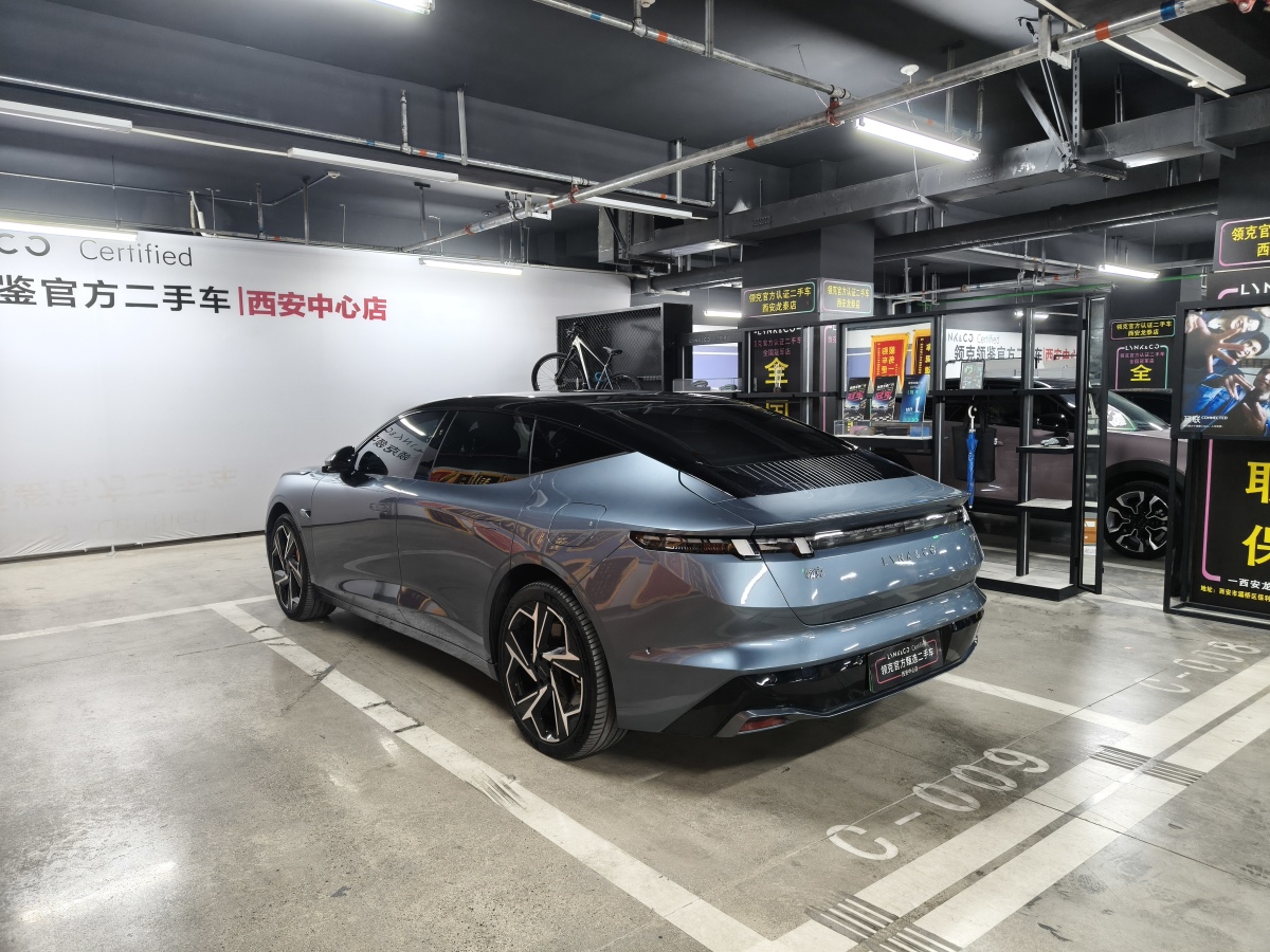 Lynk & Co Z10 2024 car image #8