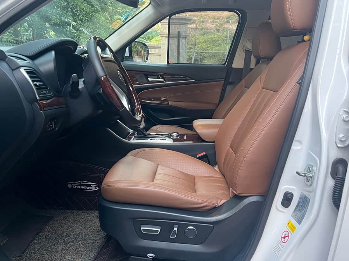 Changan CS95 2017 car image #8