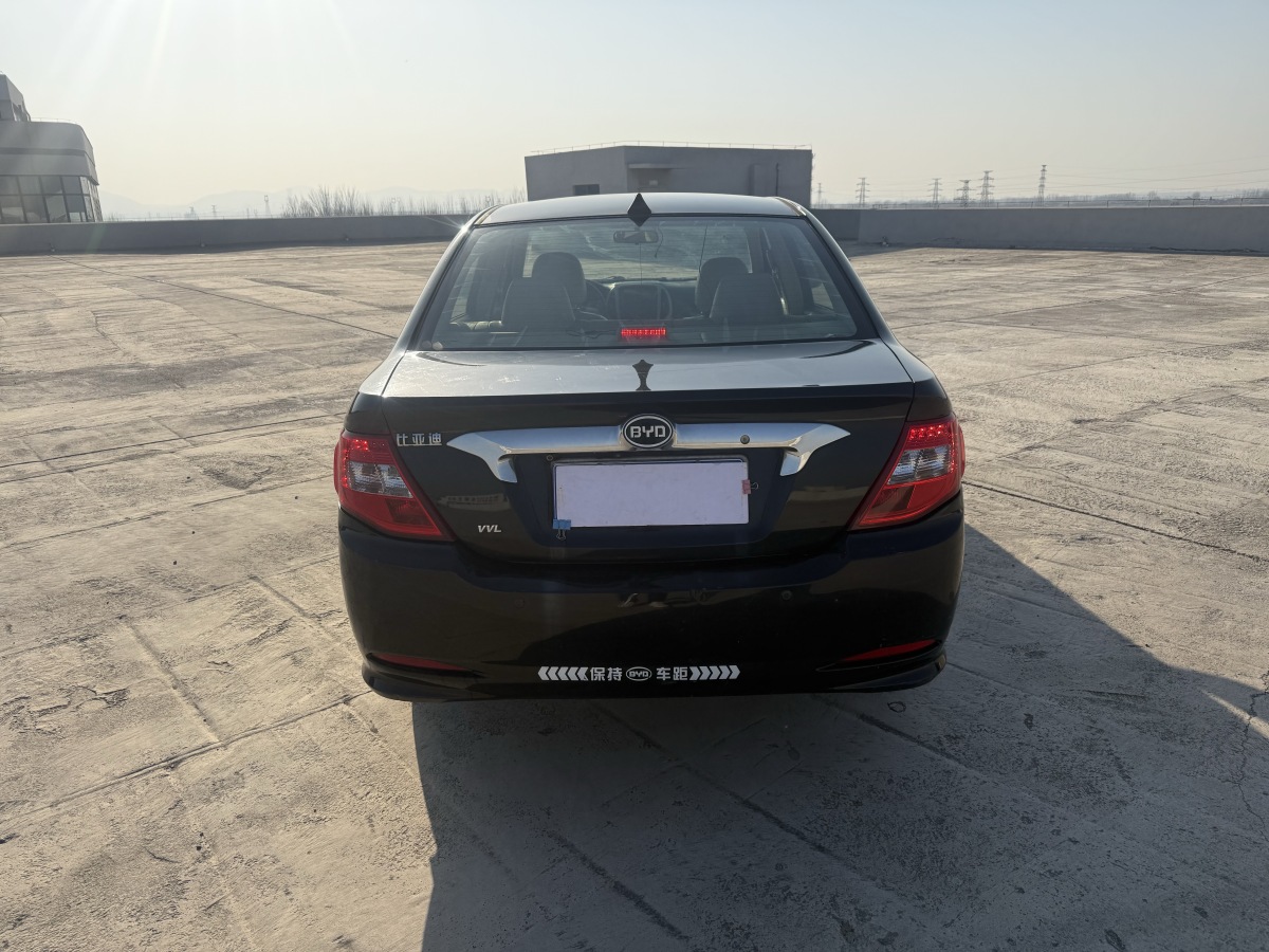 BYD F3 2014 car image #8