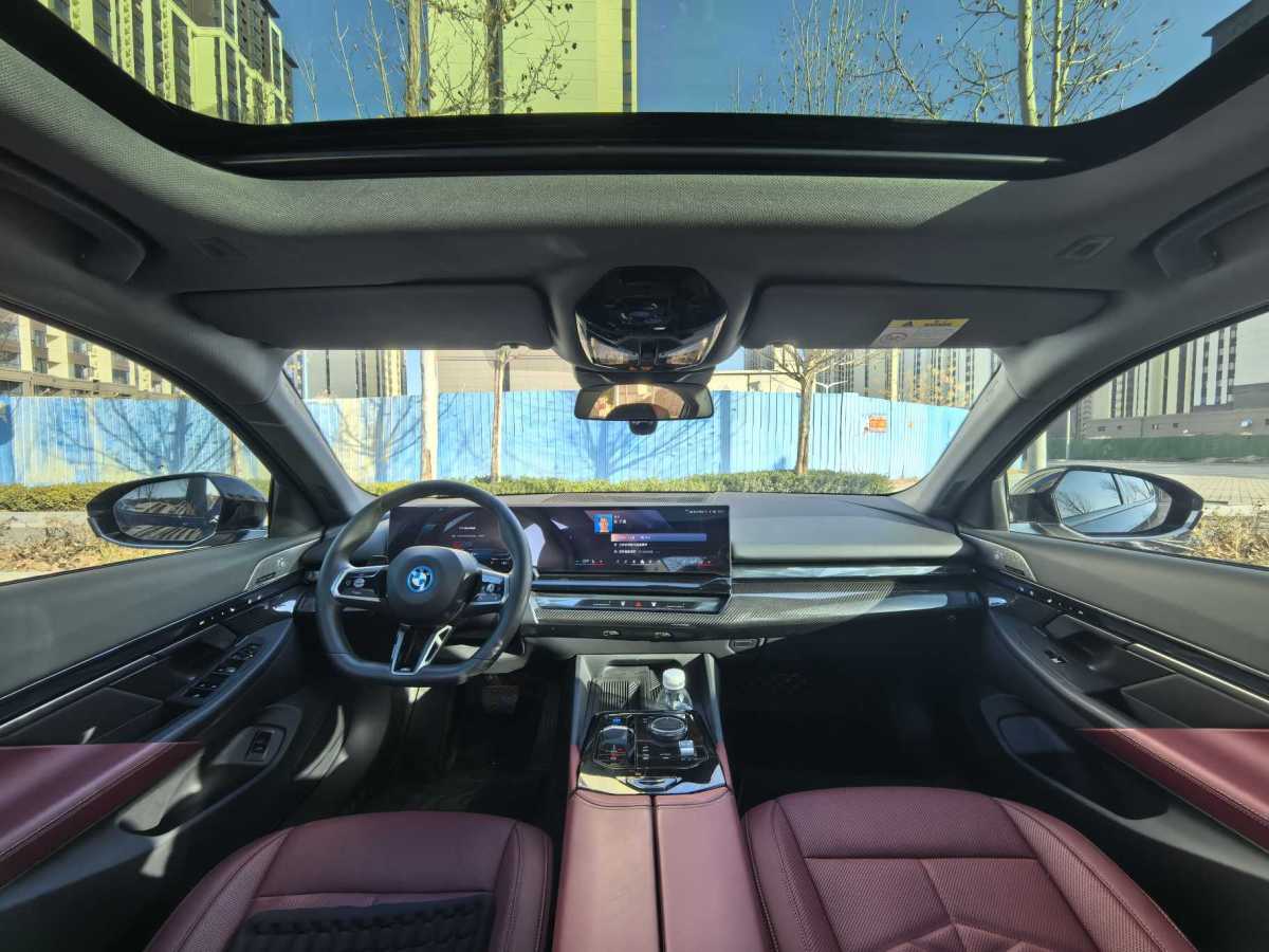 BMW i5 2024 #8 BMW i5 2024 car image #8
