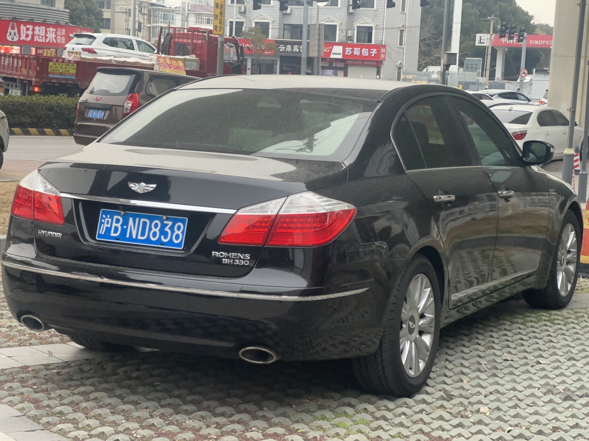 Hyundai Rohens 2011 car image #8