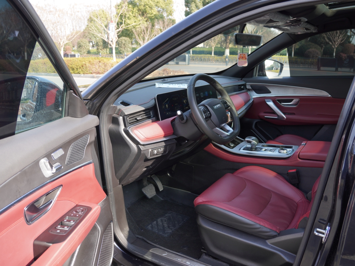 Jetour X70 PLUS 2022 #8 Jetour X70 PLUS 2022 car image #8