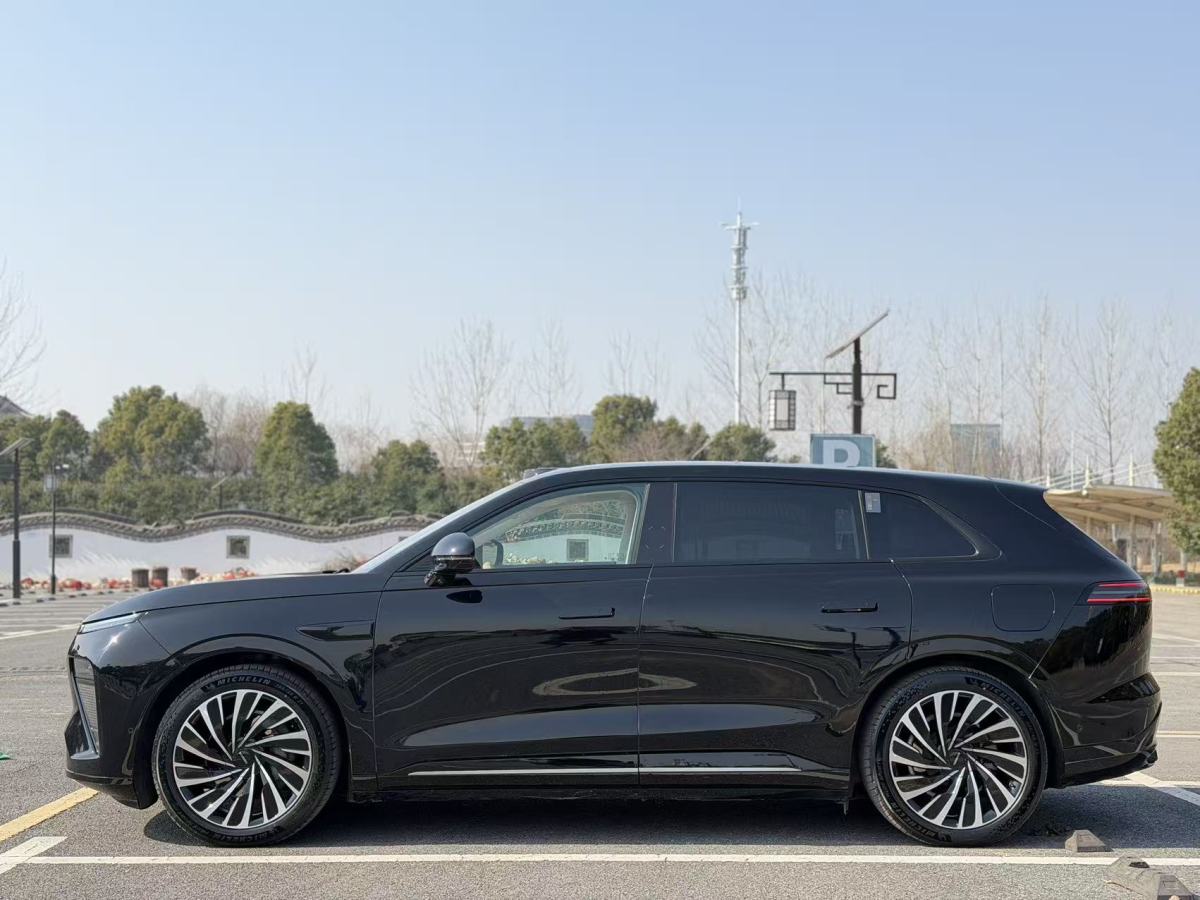 Exceed Stellar Era ET 2024 car image #8