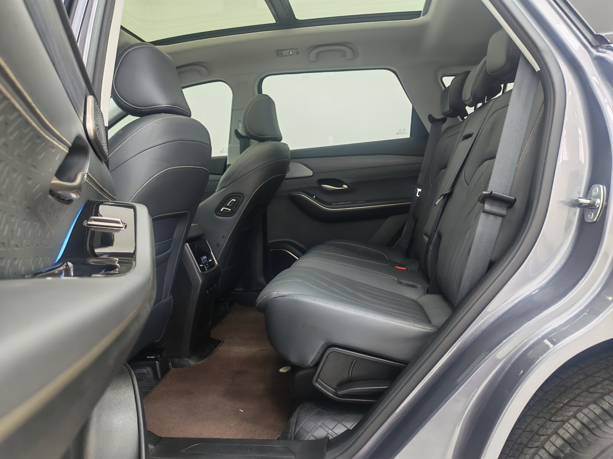 Jetour X90 C-DM 2025 immagine di auto #8