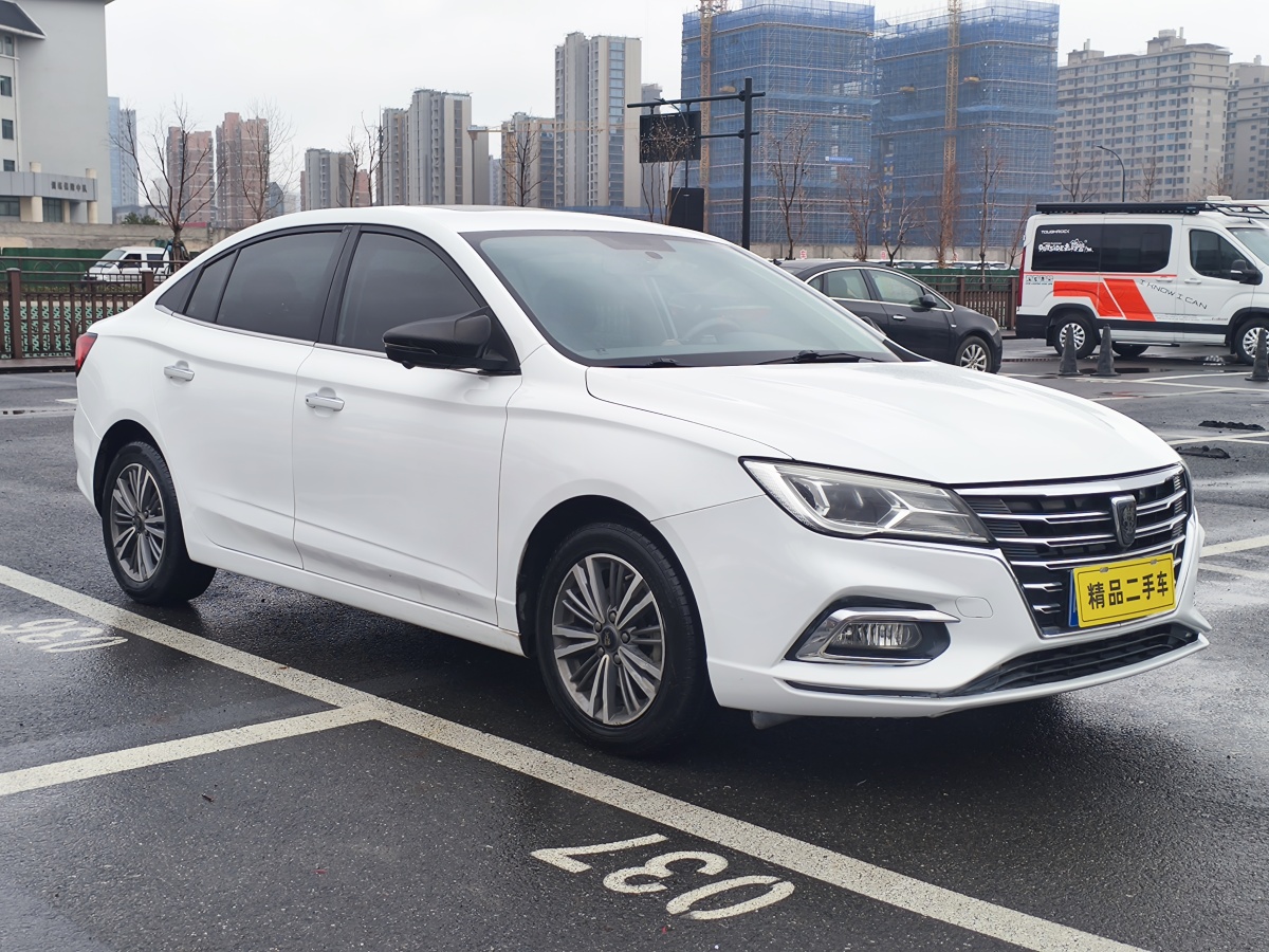 Roewe i5 2019 #8 Roewe i5 2019 car image #8