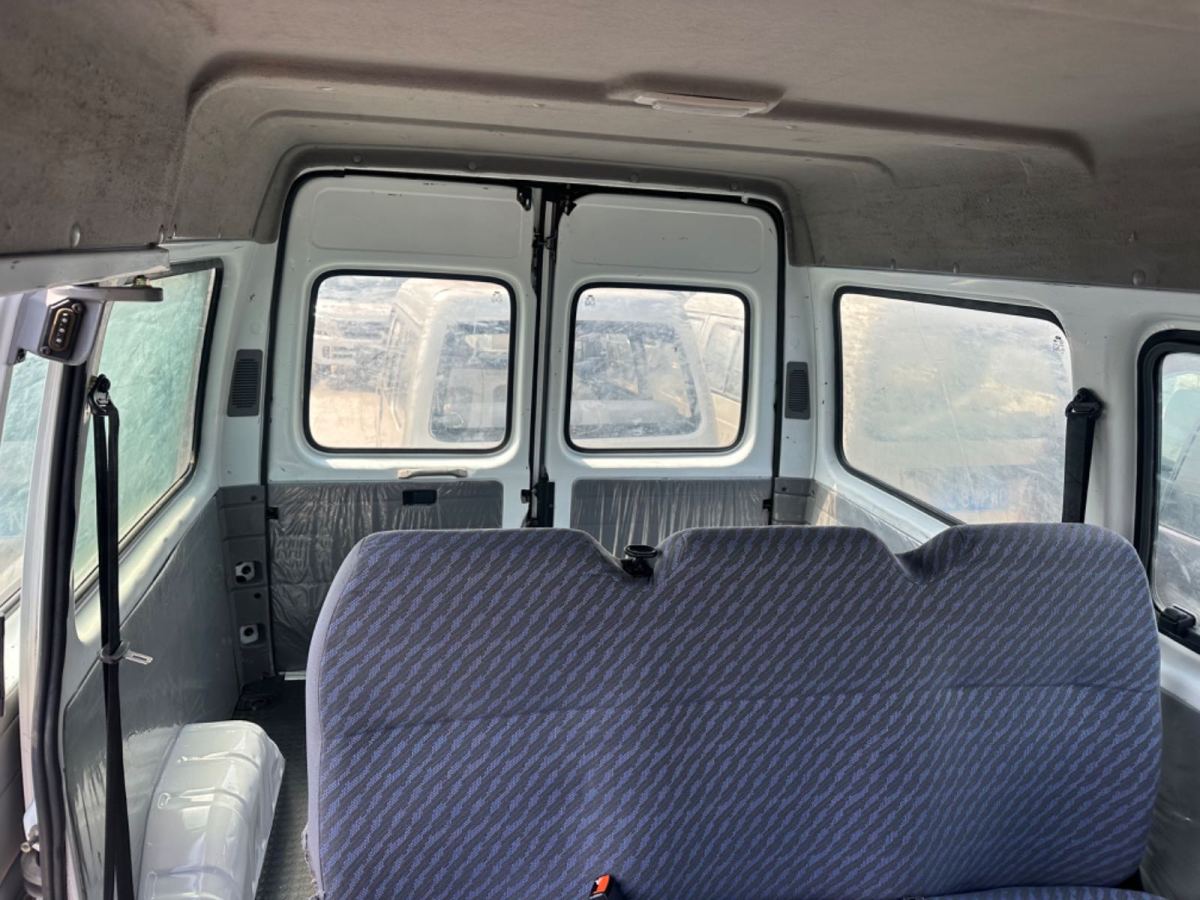 Ford Transit Classic 2015 car image #8