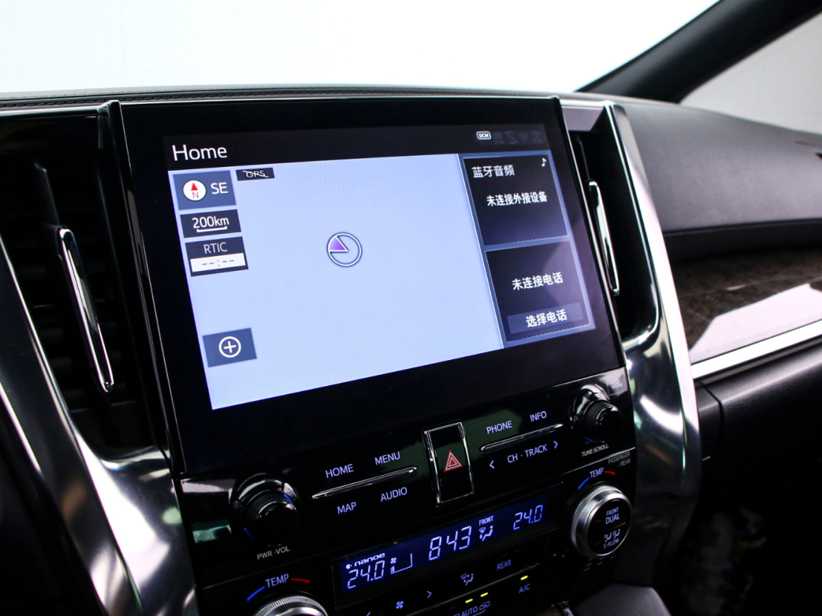 Toyota Alphard 2021 #8 Toyota Alphard 2021 car image #8