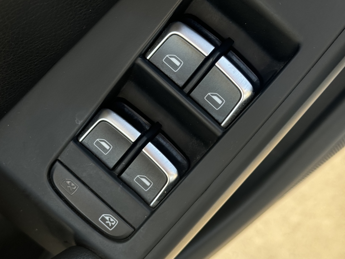 Audi A4L 2015 #8 Audi A4L 2015 car image #8