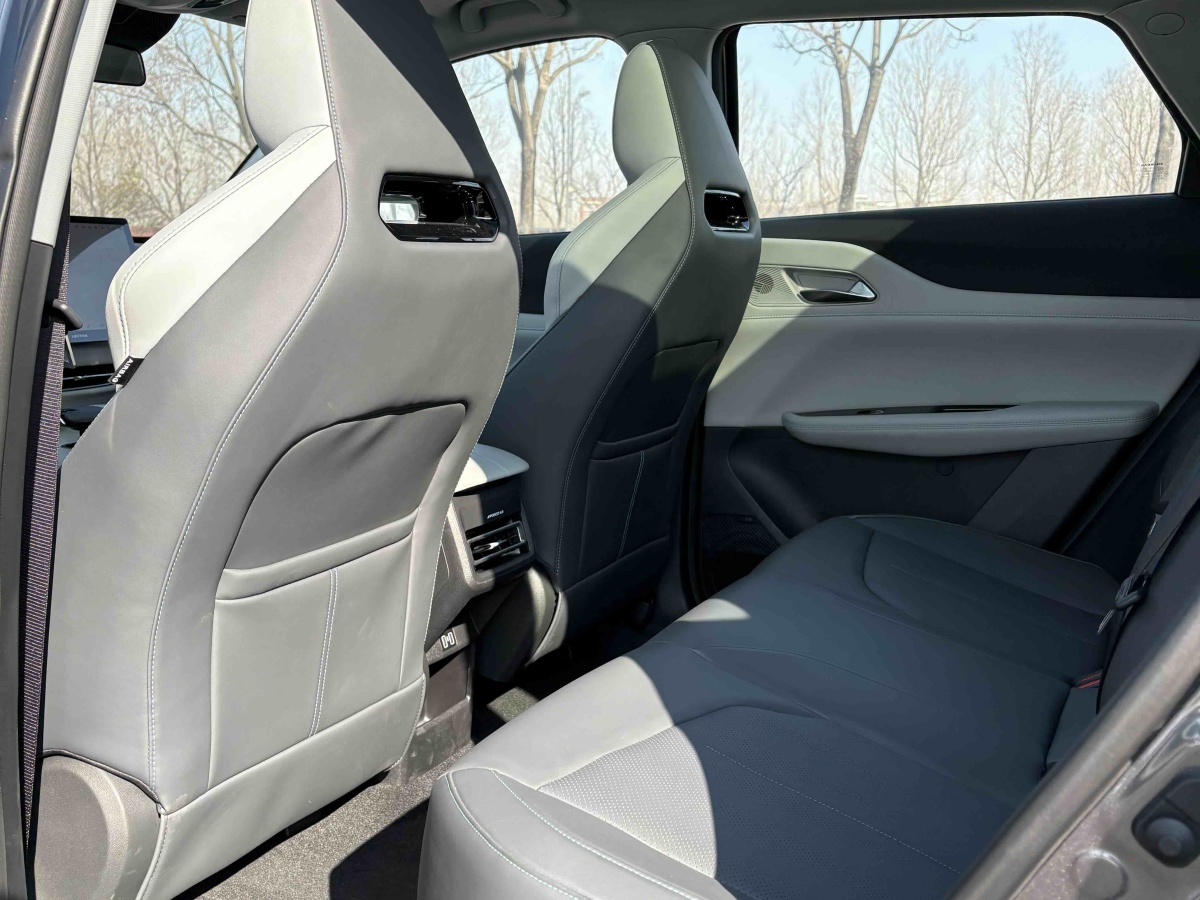 Changan UNI-Z 2024 car image #8