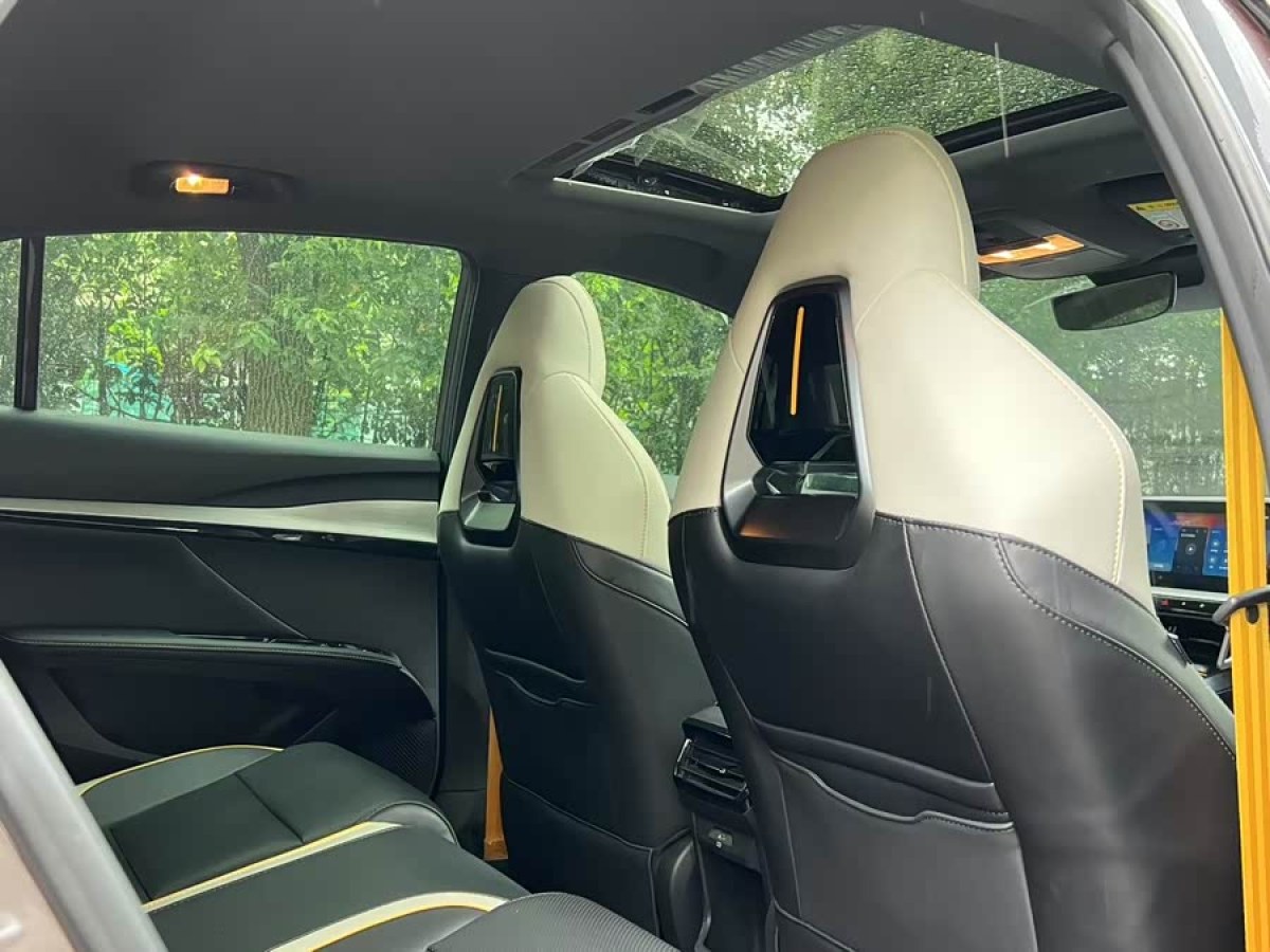 MG 5 Scorpio 2023 car image #8