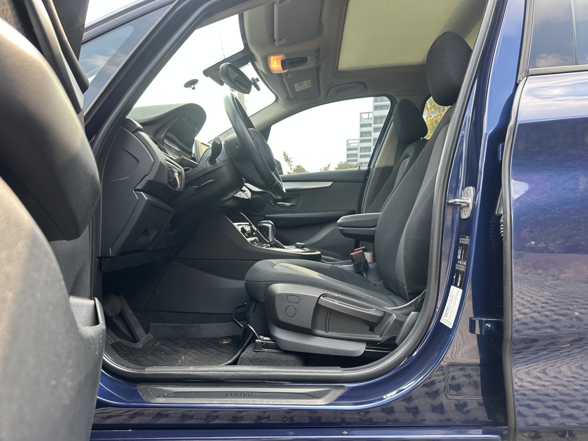 BMW 2 Series Tourer 2016 car image #8