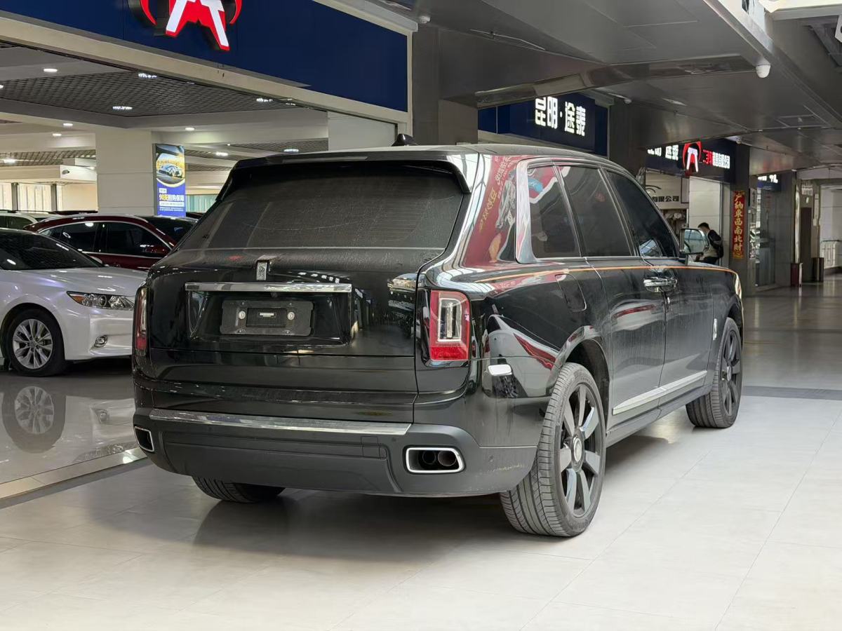 Rolls-Royce Cullinan 2024 car image #8