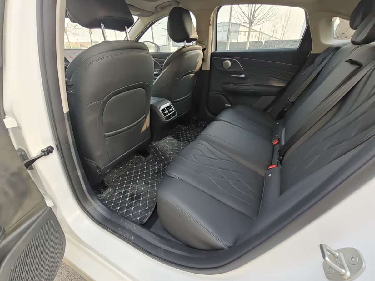 Chery Arrizo 8 Pro 2025 car image #8