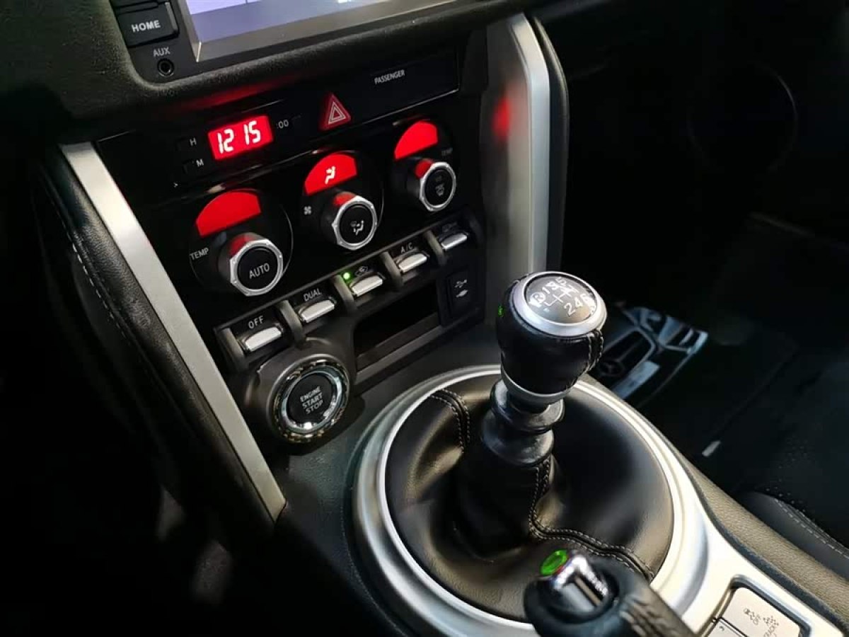 Toyota 86 2018 immagine di auto #8