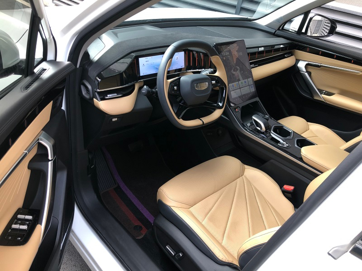 GEELY Boyue L 2024 car image #8