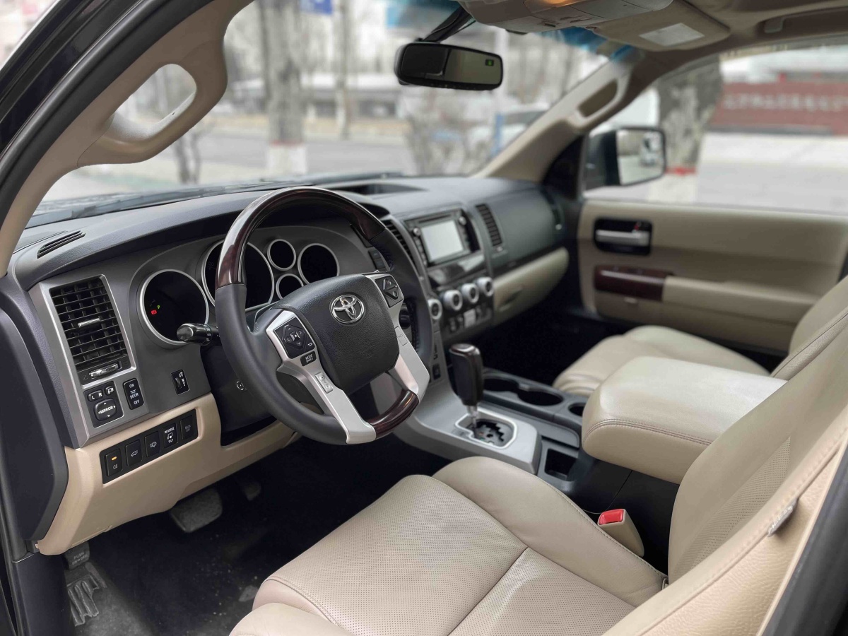 Toyota Sequoia 2015 #8 Toyota Sequoia 2015 immagine di auto #8