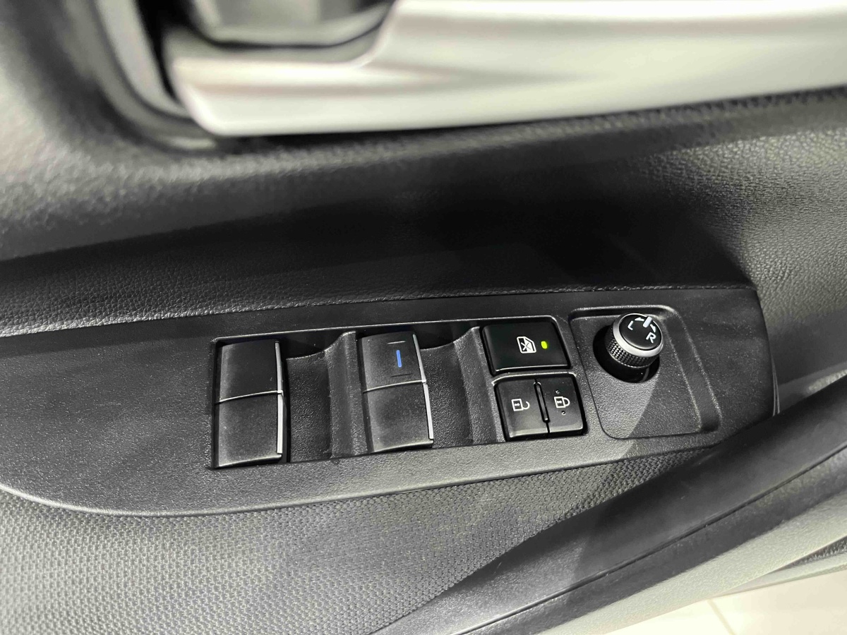 Toyota Corolla 2023 car image #8