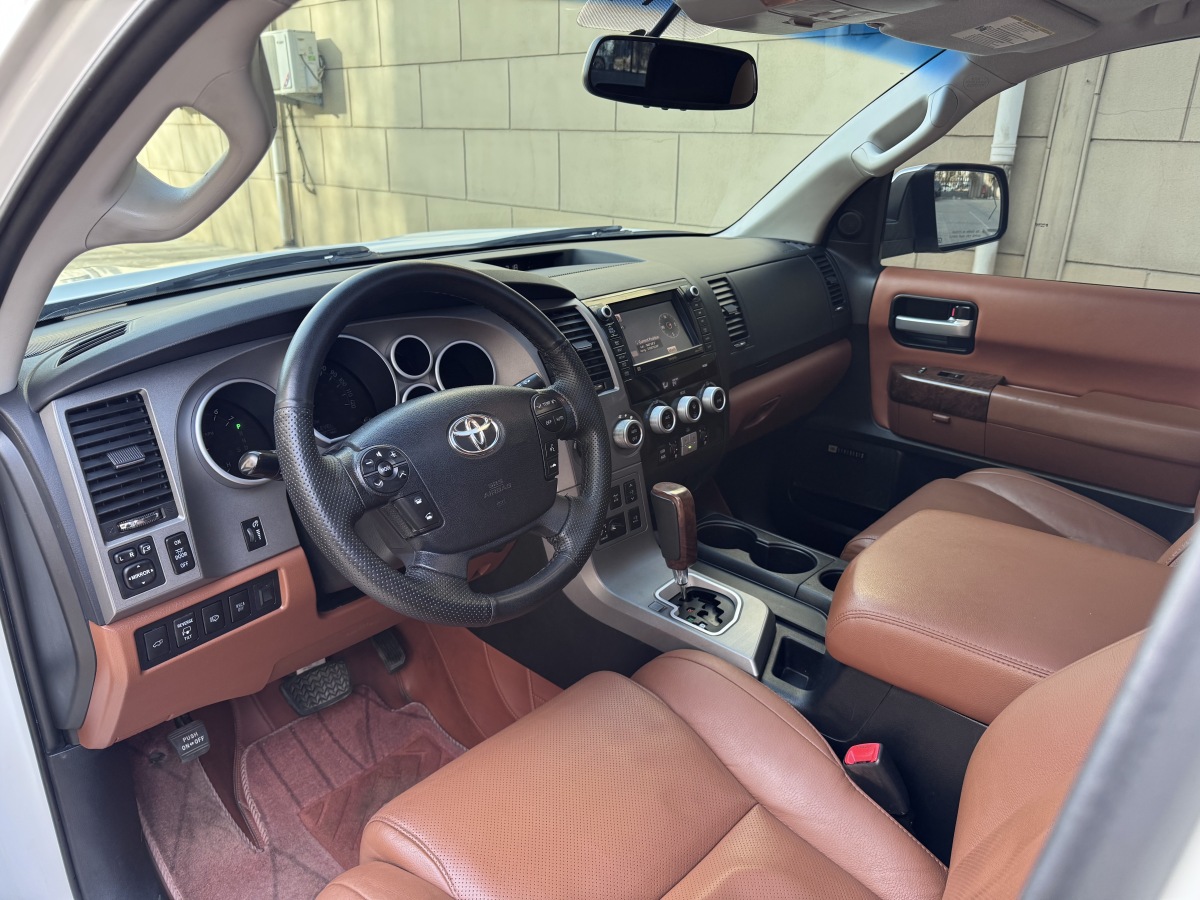 Toyota Sequoia 2010 #8 Toyota Sequoia 2010 imagen de coche #8