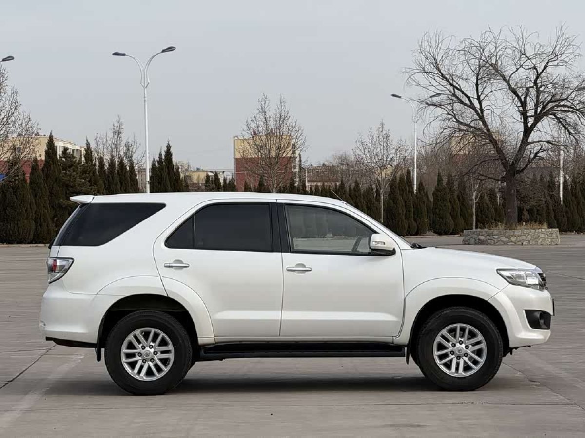 Toyota 2016 #8 Toyota 2016 car image #8