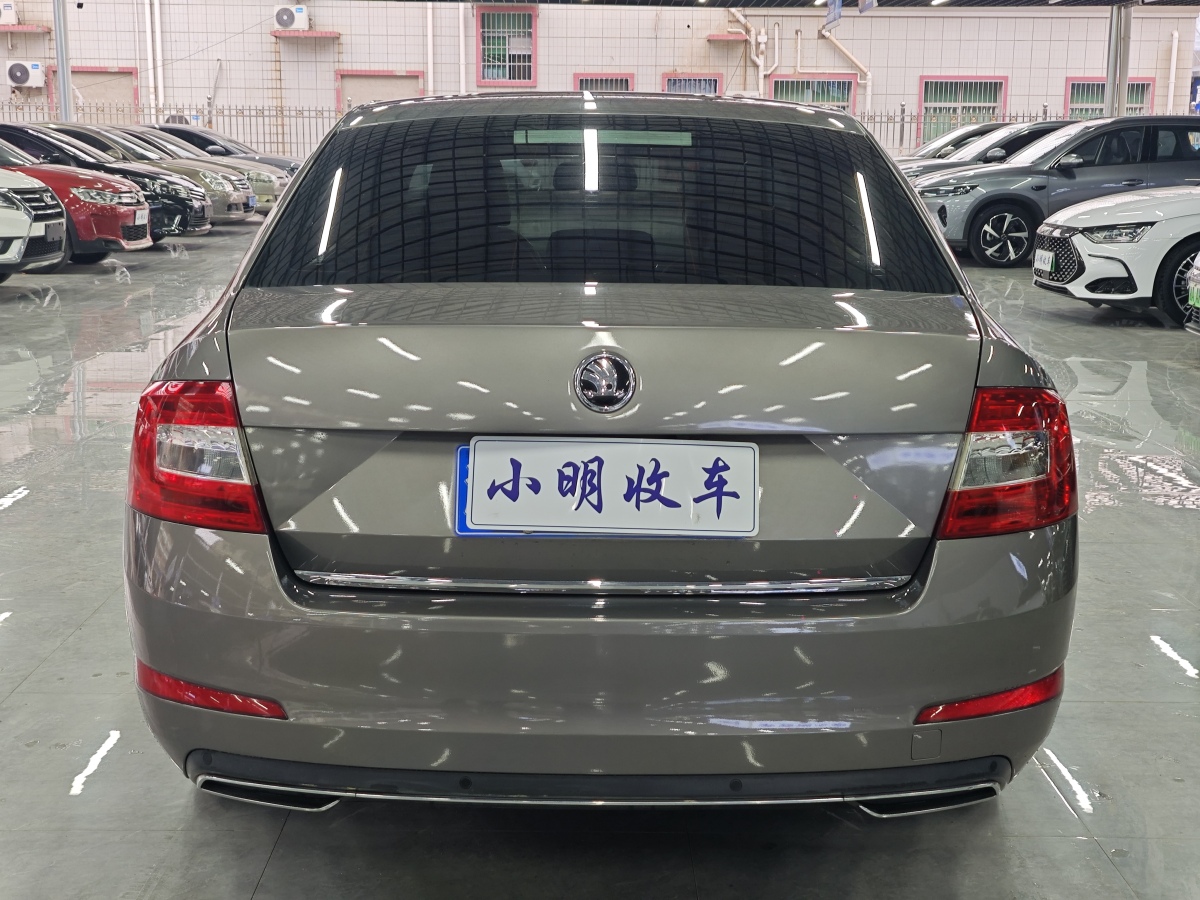 Skoda Octavia 2016 #8 Skoda Octavia 2016 car image #8