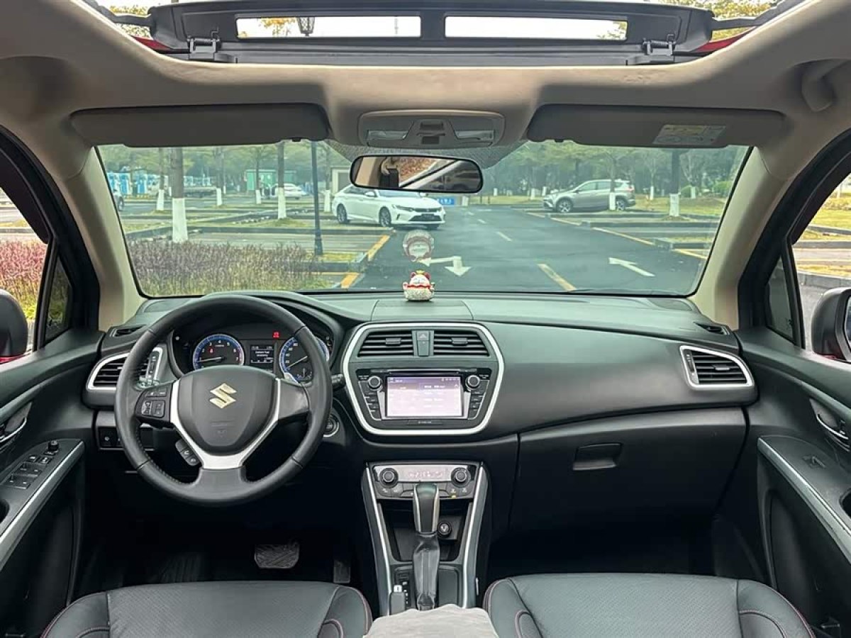 Suzuki S-Cross 2014 صورة سيارة #8