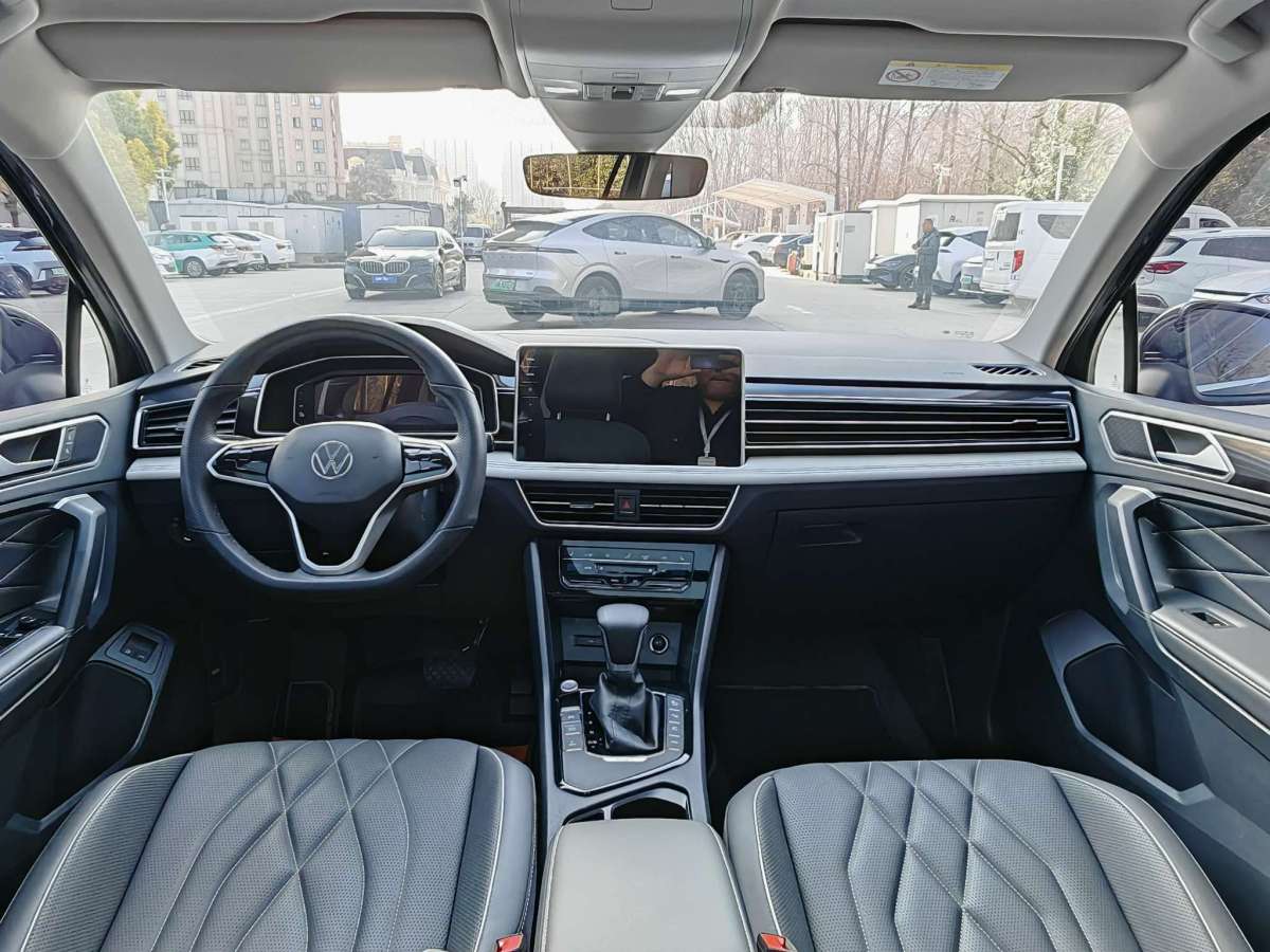 Volkswagen Tiguan L New Energy 2023 car image #8