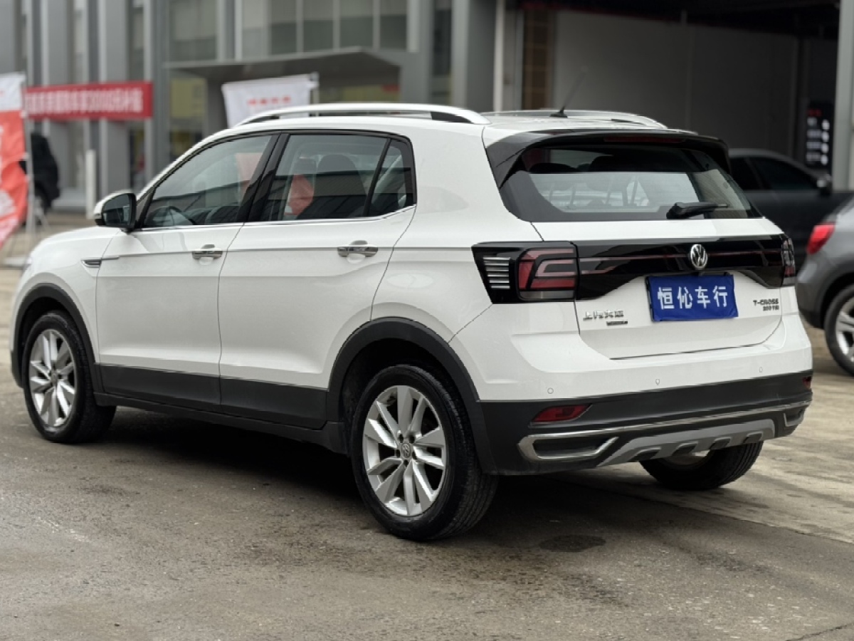 Volkswagen T-Cross 2021 car image #8