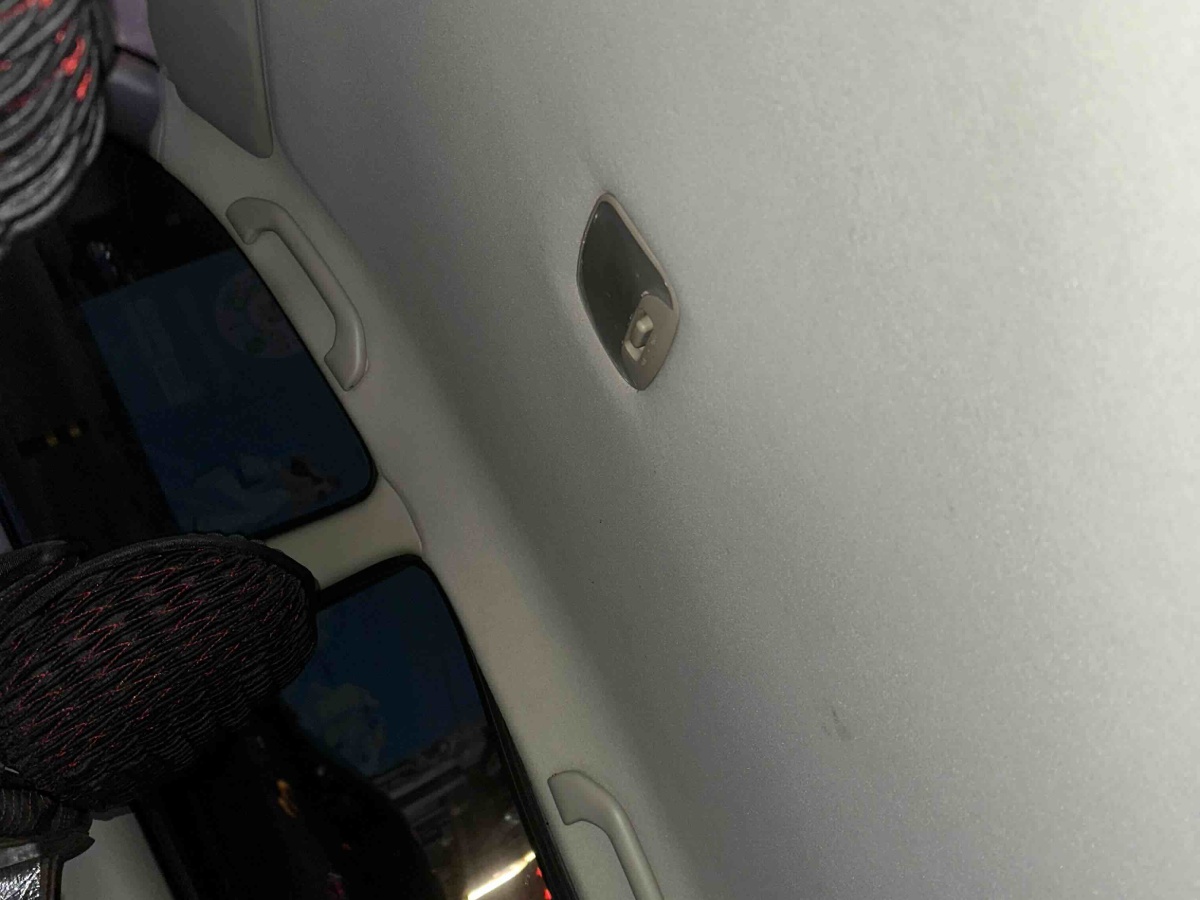 Soueast 2015 #8 Soueast 2015 car image #8