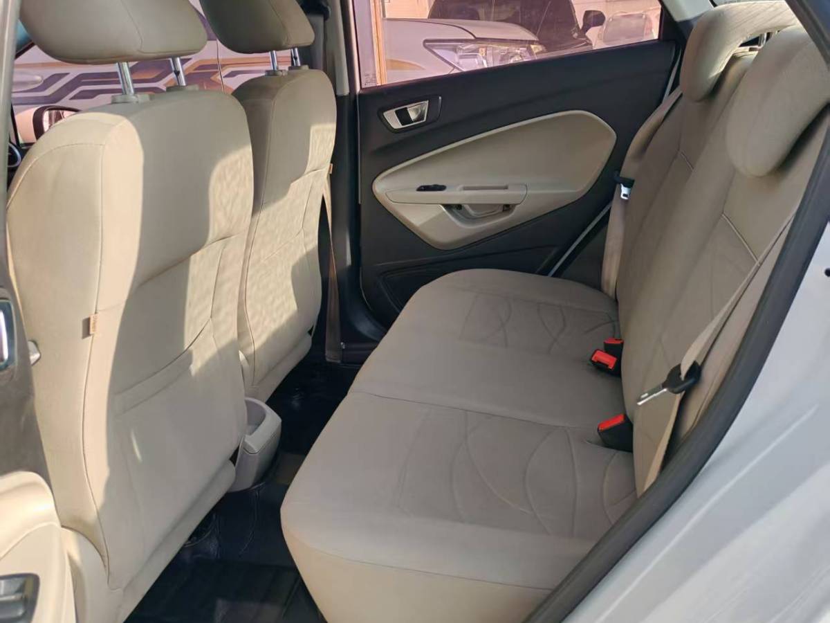 Ford Fiesta 2014 #8 Ford Fiesta 2014 car image #8