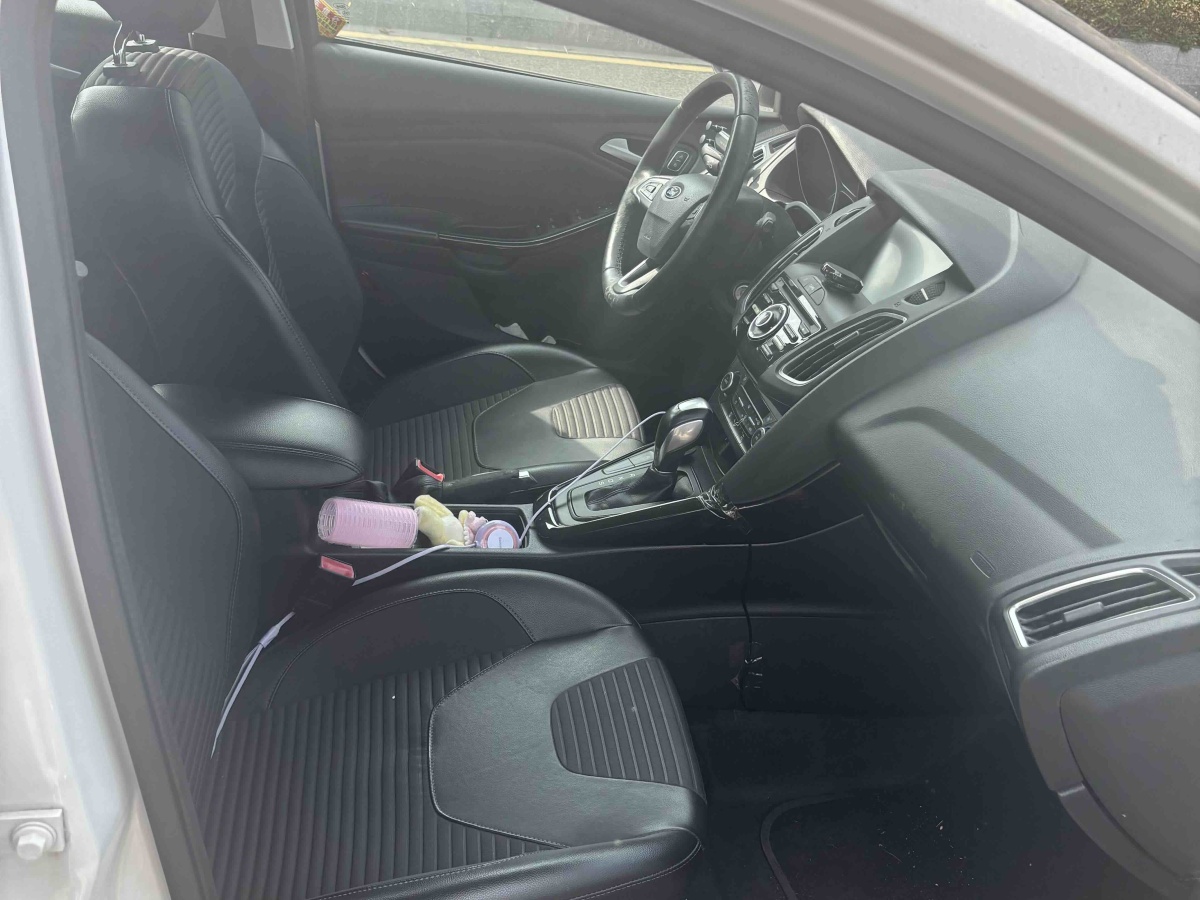 Ford Focus 2017 car image #8