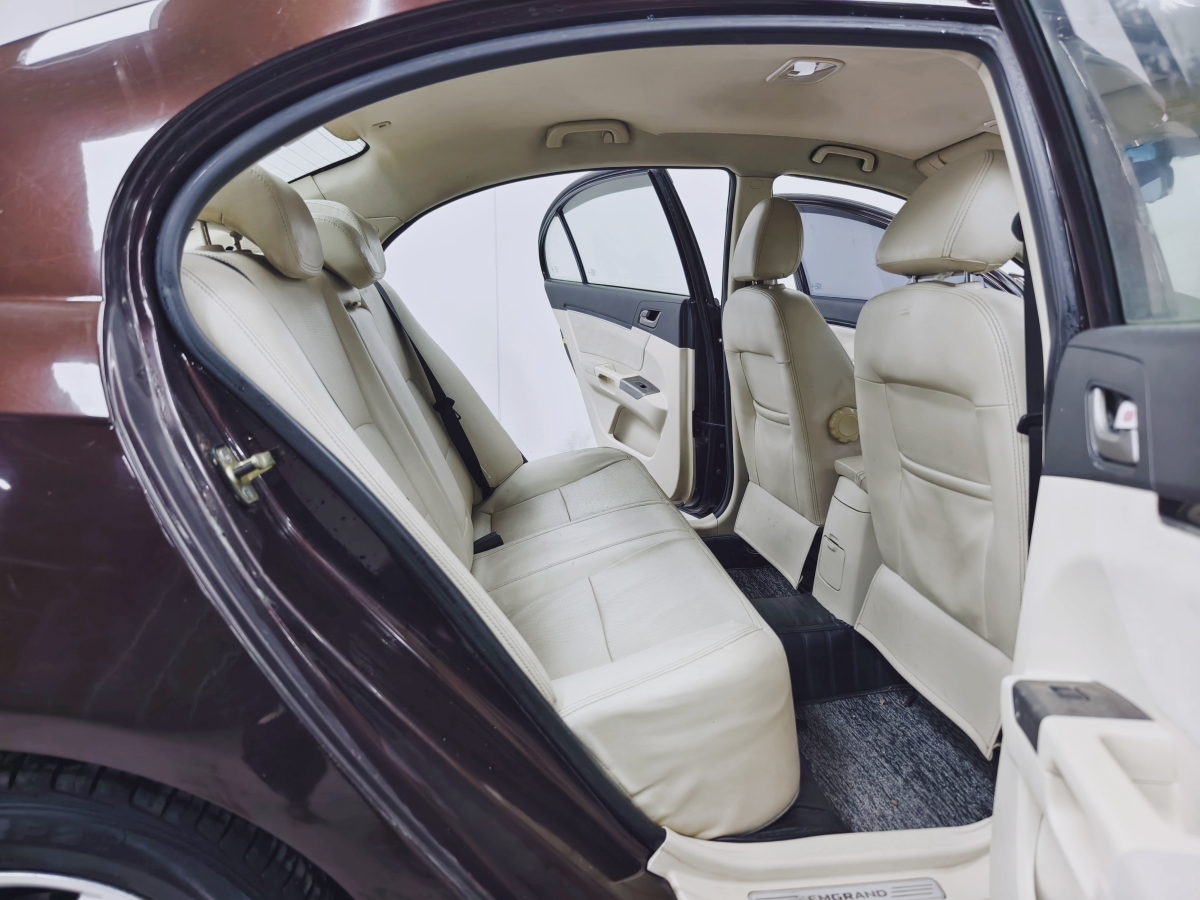 GEELY Emgrand 2015 car image #8