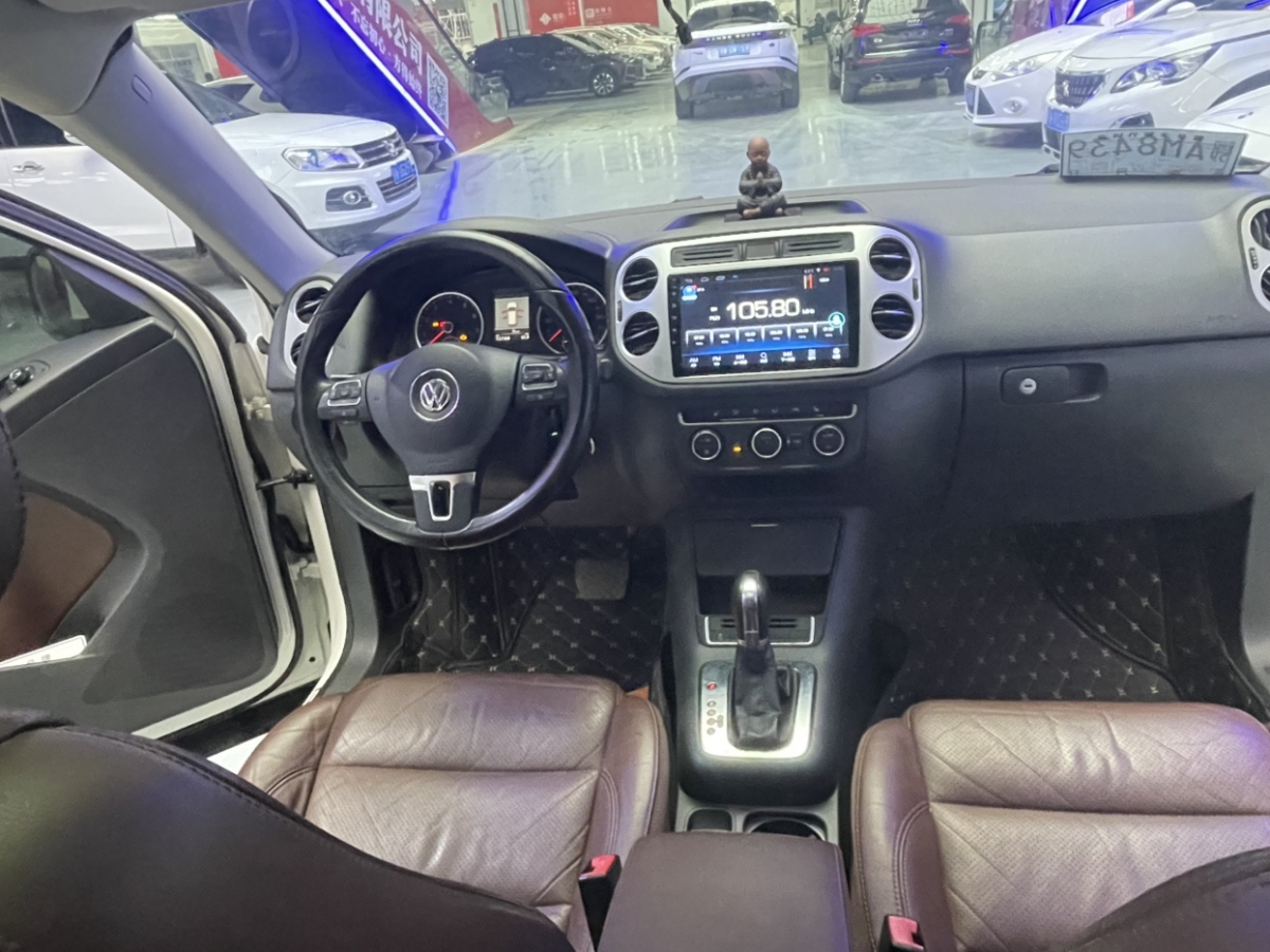 Volkswagen Tiguan 2014 car image #8