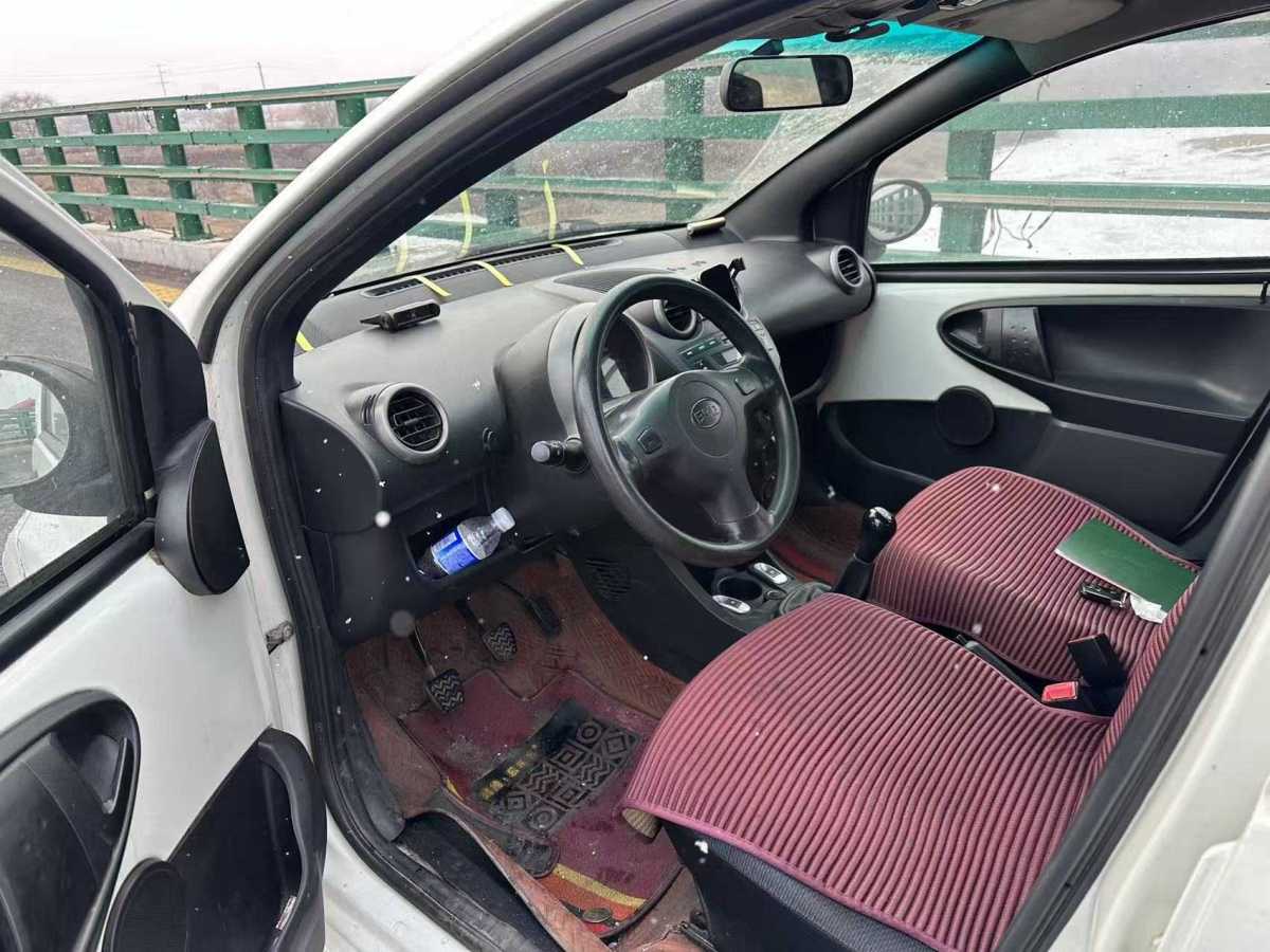 BYD F0 2014 car image #8