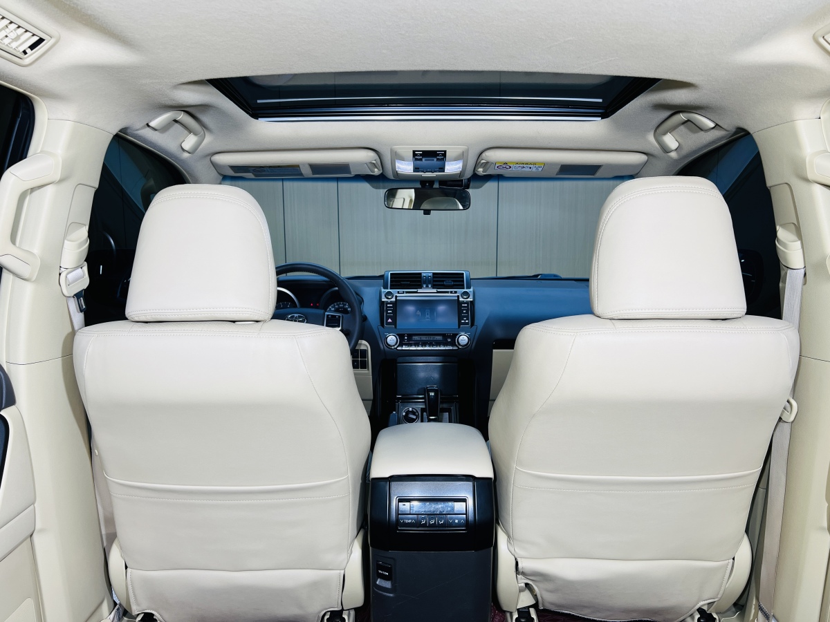 Toyota 2015 #8 Toyota 2015 car image #8