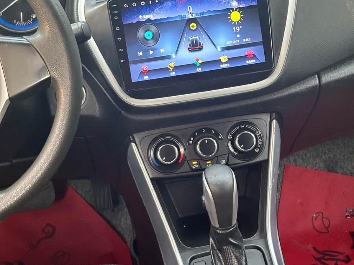 Suzuki S-Cross 2015 صورة سيارة #8