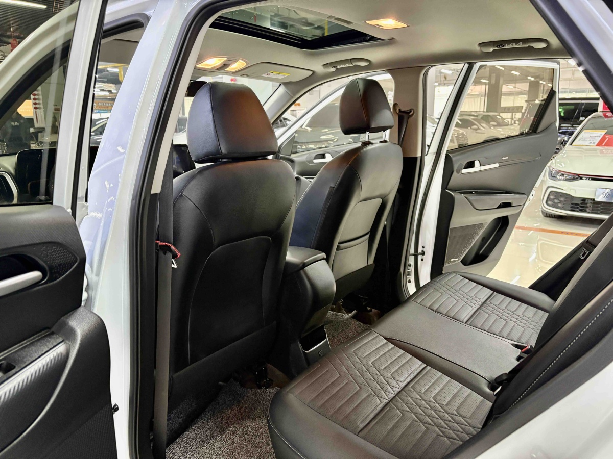 起亚 索奈 2025 汽车图片 #8